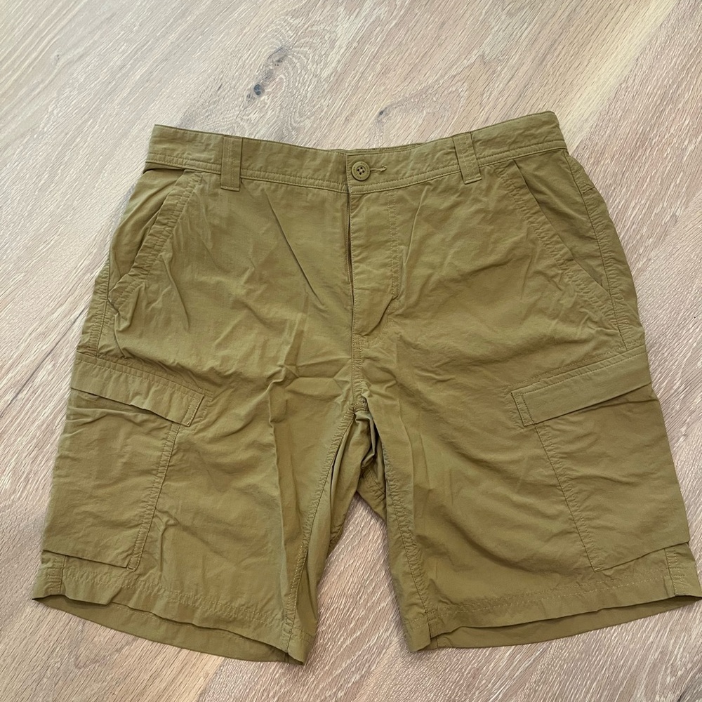 REI relaxed cargo shorts size 34 waist